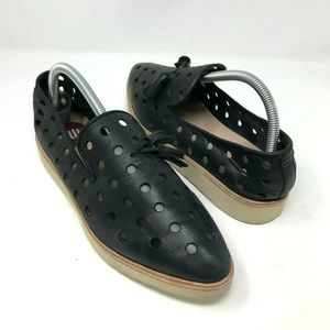 Rollie Australia Black Flats Pointed Toes 9